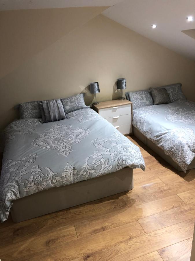 Big Room Rusholme With Tv And Private Bathroom-Parking&Wifi Manchester Zewnętrze zdjęcie