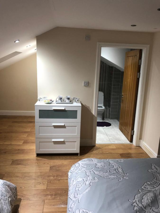 Big Room Rusholme With Tv And Private Bathroom-Parking&Wifi Manchester Zewnętrze zdjęcie
