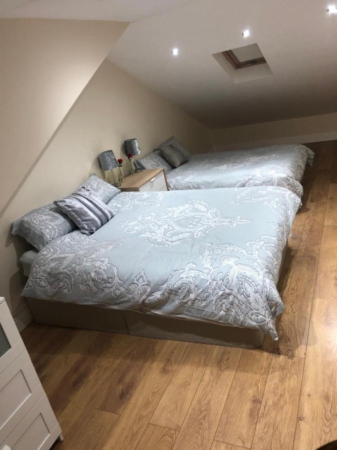 Big Room Rusholme With Tv And Private Bathroom-Parking&Wifi Manchester Zewnętrze zdjęcie