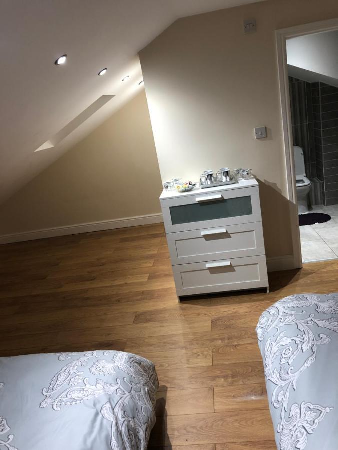 Big Room Rusholme With Tv And Private Bathroom-Parking&Wifi Manchester Zewnętrze zdjęcie