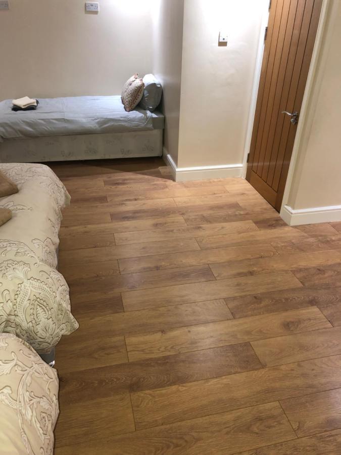 Big Room Rusholme With Tv And Private Bathroom-Parking&Wifi Manchester Zewnętrze zdjęcie