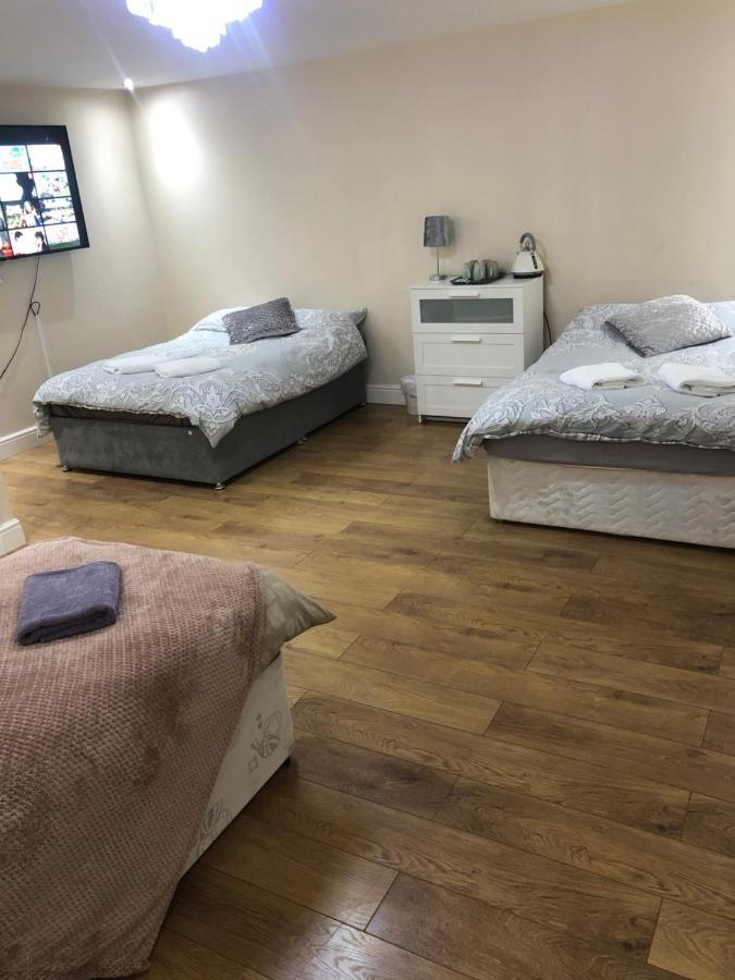 Big Room Rusholme With Tv And Private Bathroom-Parking&Wifi Manchester Zewnętrze zdjęcie